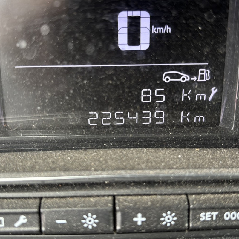 CITROEN C3 3 PHASE 1 1.6 BLUE HDI - 8V TURBO Photo n°30