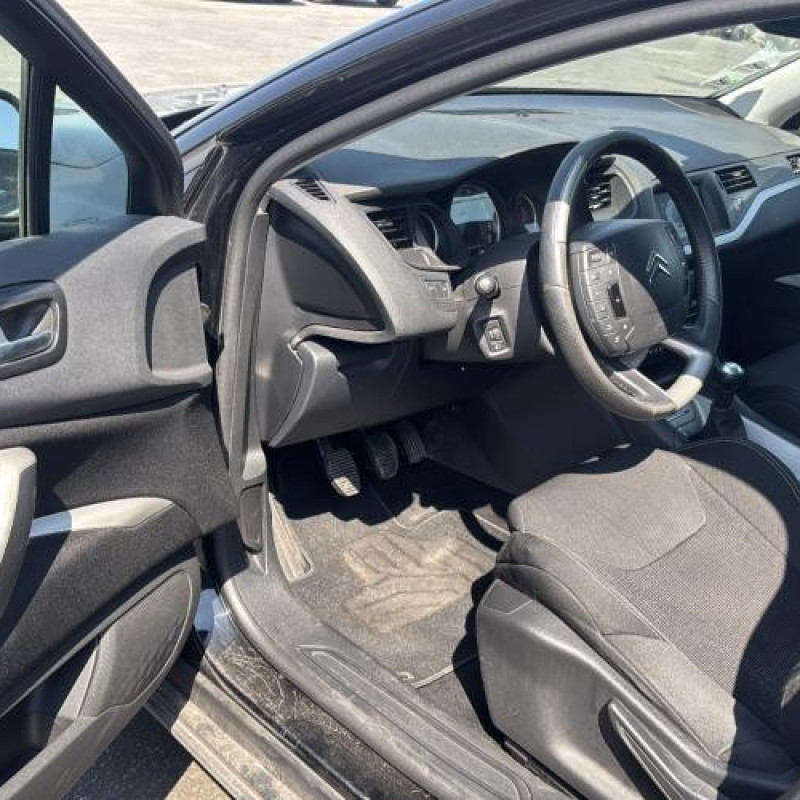 Porte avant gauche CITROEN C5 2 Photo n°16