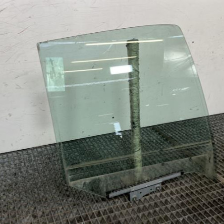 Vitre arriere droit RENAULT CLIO 2