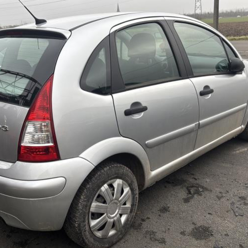 Vitre arriere droit CITROEN C3 1 Photo n°7