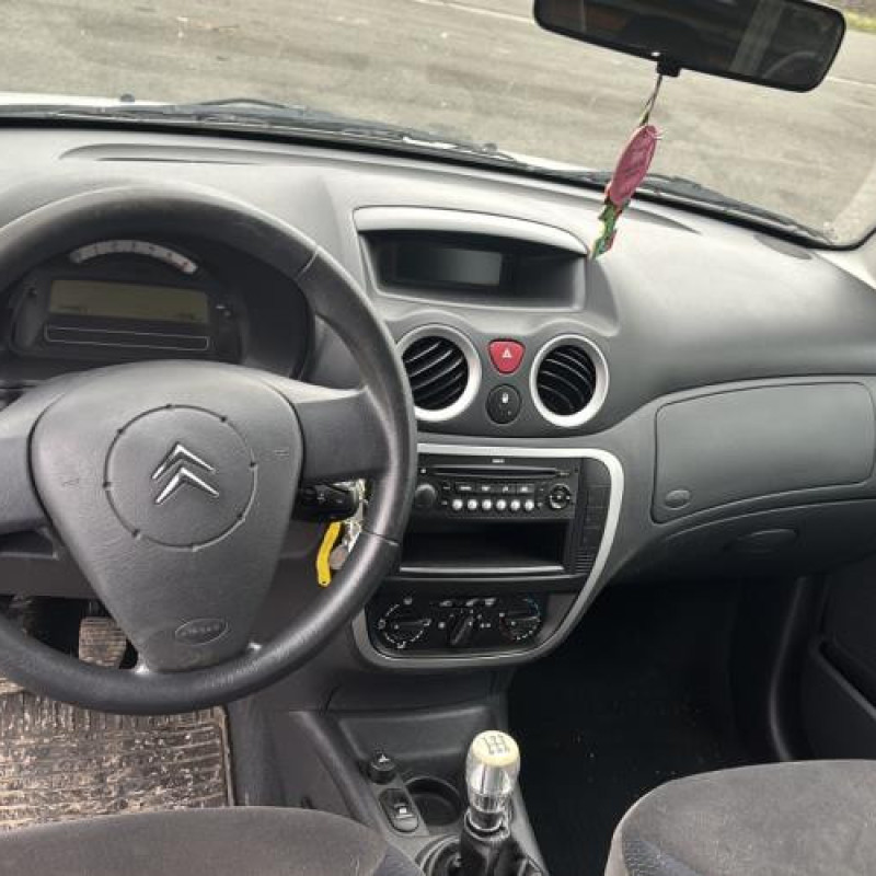 Vitre arriere droit CITROEN C3 1 Photo n°14