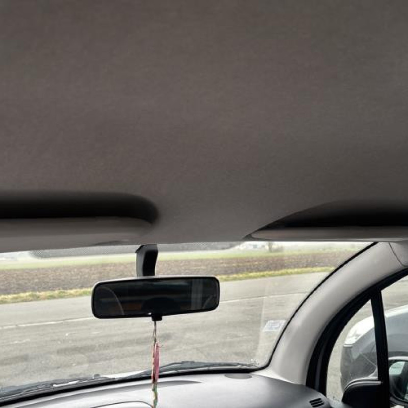 Vitre arriere droit CITROEN C3 1 Photo n°15
