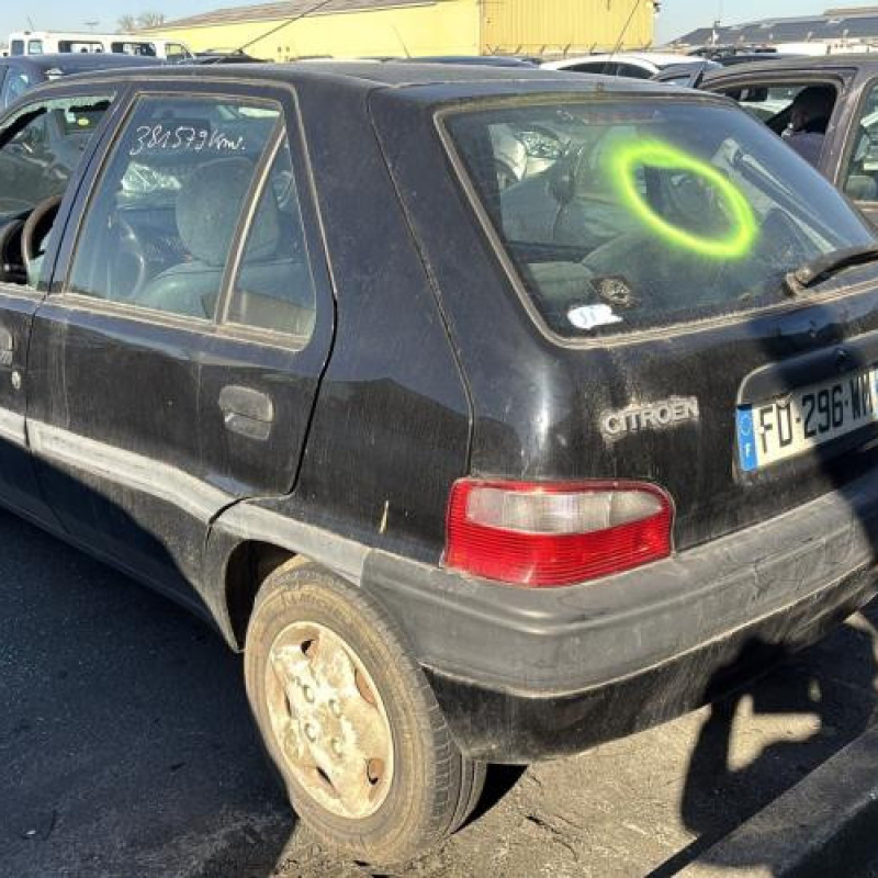 Pare choc avant CITROEN SAXO Photo n°10