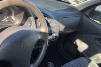 Pare choc avant CITROEN SAXO