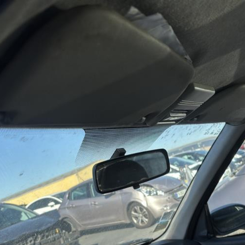 Pare choc avant CITROEN SAXO Photo n°17