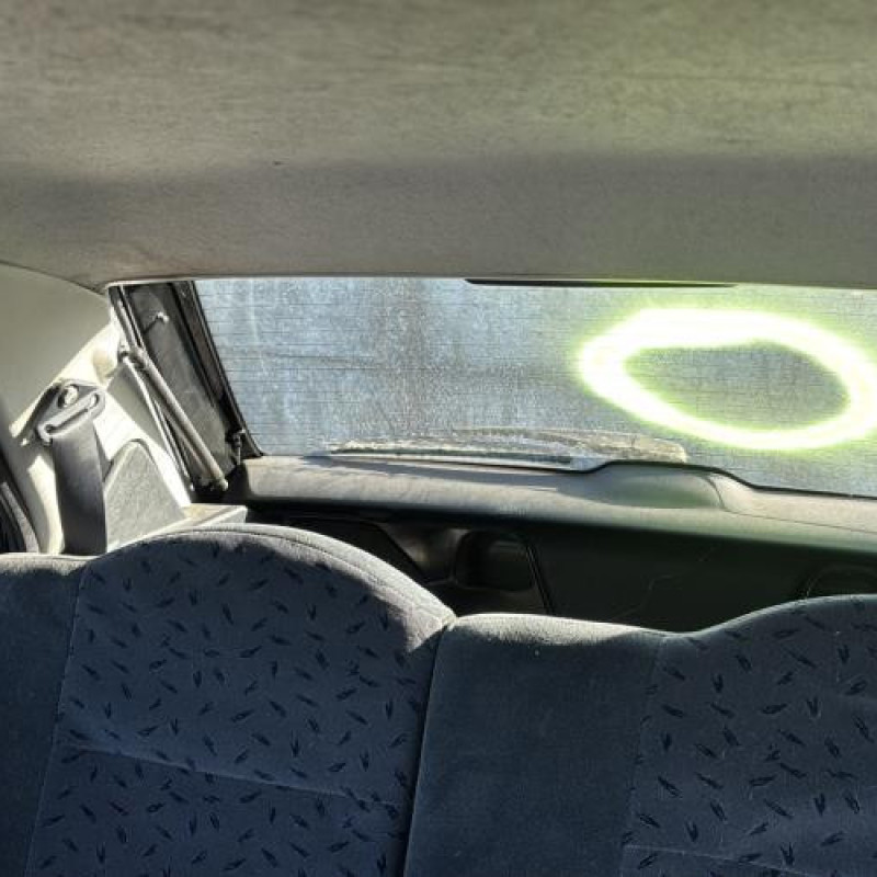 Pare choc avant CITROEN SAXO Photo n°18