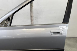 Porte avant gauche PEUGEOT 406 Photo n°1
