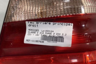 Feu arriere principal droit (feux) MERCEDES CLASSE E 210 Photo n°1