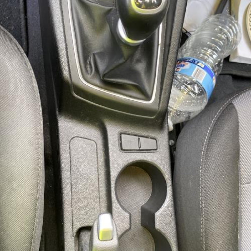 Feu de recul gauche HYUNDAI I 20 2 Photo n°20