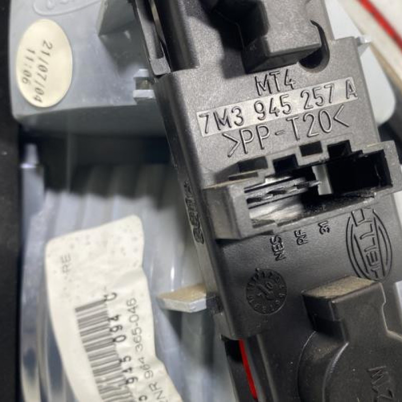 Feu arriere secondaire droit (feux) FORD GALAXY 1 Photo n°3