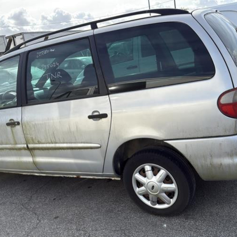 Feu arriere principal droit (feux) FORD GALAXY 1 Photo n°10