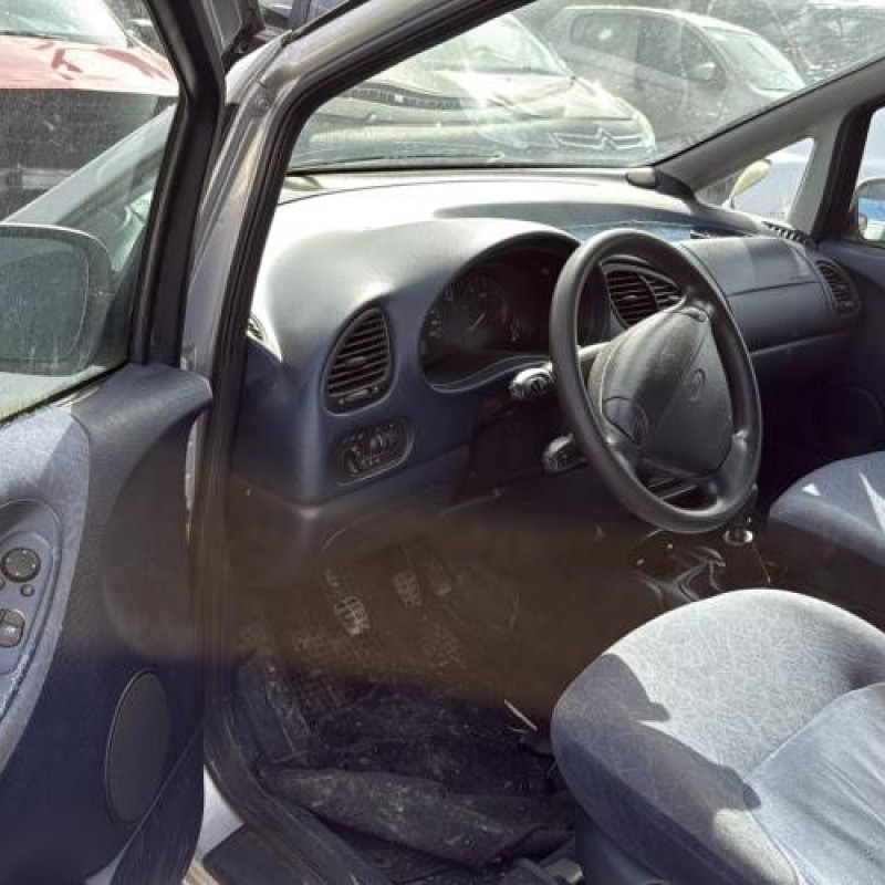 Feu arriere principal droit (feux) FORD GALAXY 1 Photo n°16