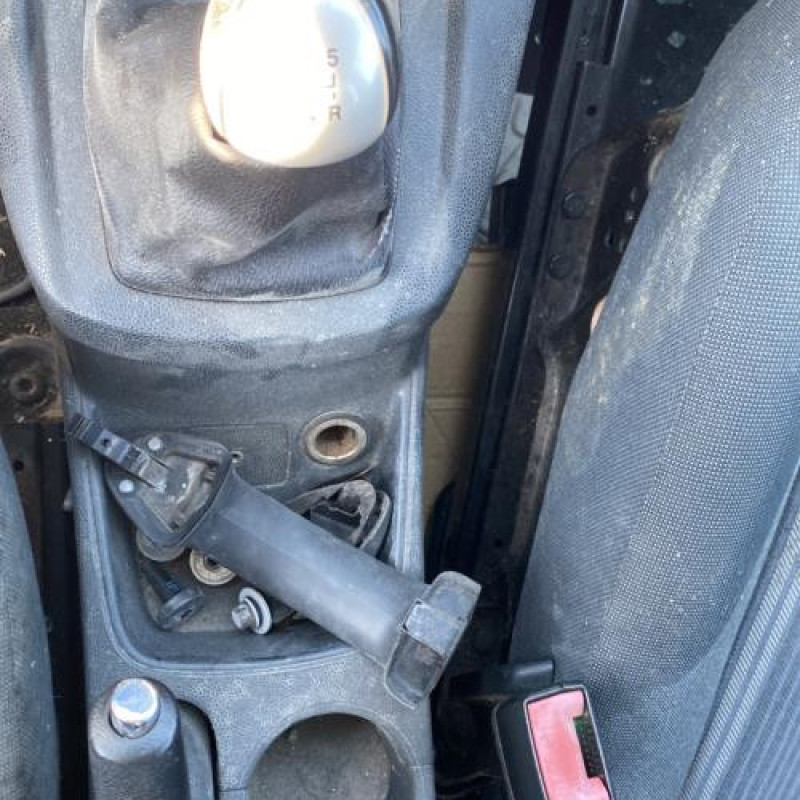 Moteur FORD FIESTA 6 Photo n°18
