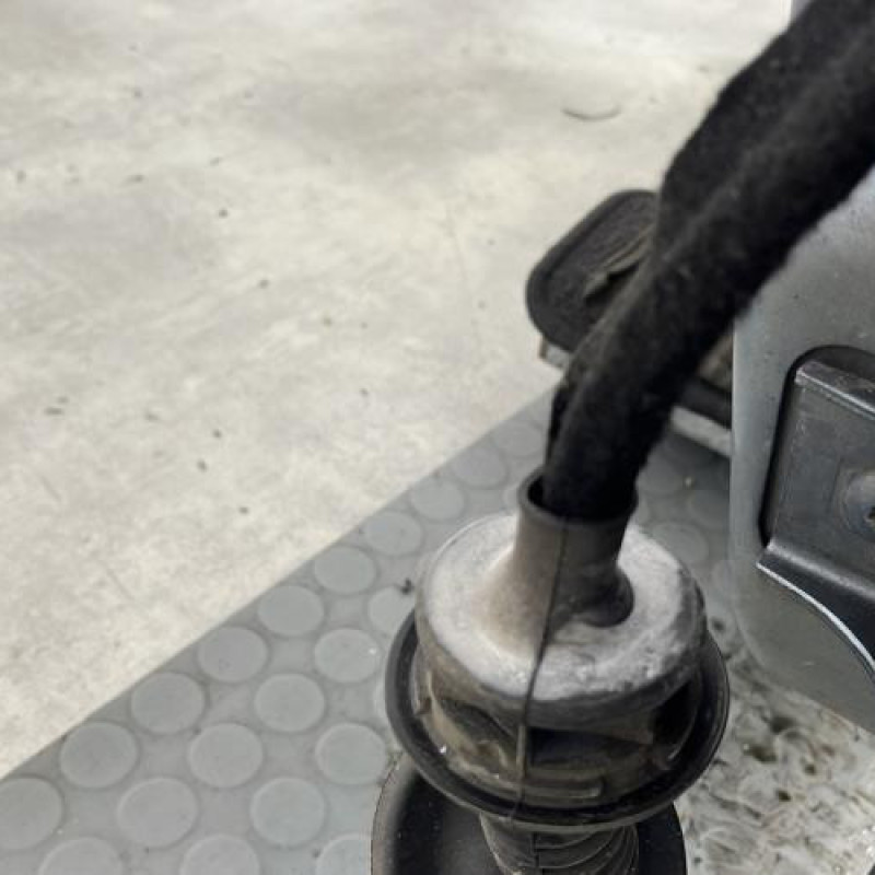 Porte avant gauche CITROEN C2 Photo n°5