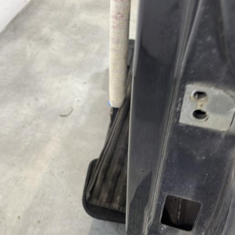 Porte avant gauche VOLKSWAGEN GOLF 6 Photo n°4