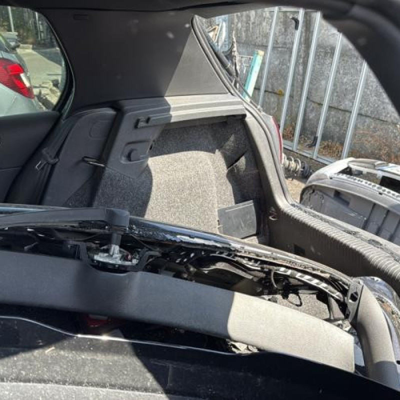 Porte avant gauche VOLKSWAGEN GOLF 6 Photo n°20