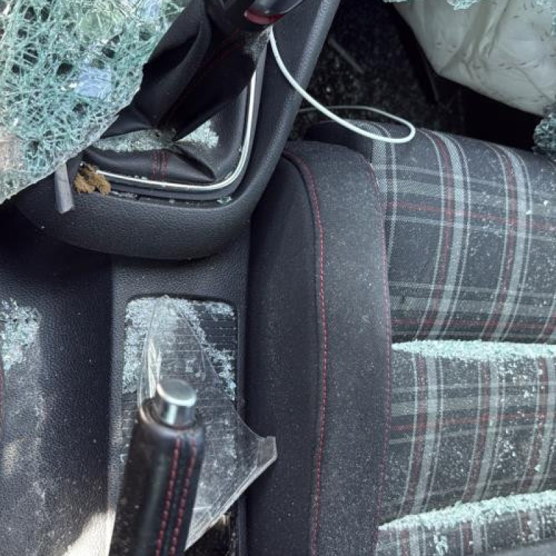 Vitre arriere droit VOLKSWAGEN GOLF 6 Photo n°20