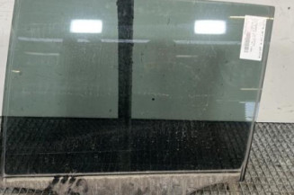 Vitre arriere gauche VOLKSWAGEN GOLF 6 Photo n°1