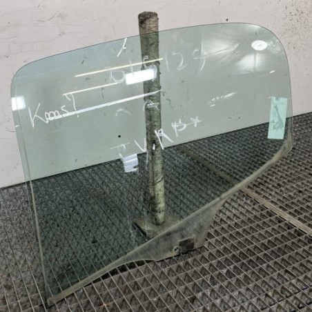 Vitre arriere gauche PEUGEOT 206
