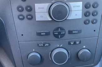 Optique avant principal gauche (feux)(phare) OPEL ZAFIRA B