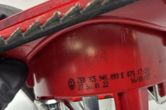 Feu arriere secondaire gauche (feux) VOLKSWAGEN PASSAT 5