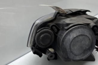 Optique avant principal gauche (feux)(phare) VOLKSWAGEN PASSAT 5