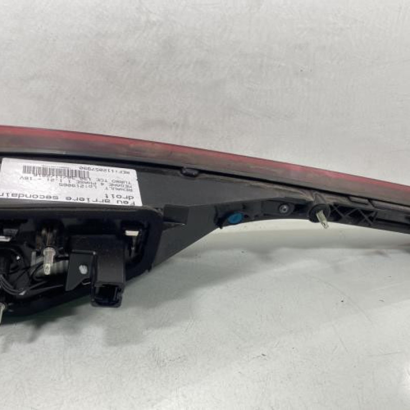 Feu arriere secondaire droit (feux) RENAULT MEGANE 4 Photo n°2