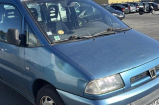 Vase de lave glace PEUGEOT EXPERT 1
