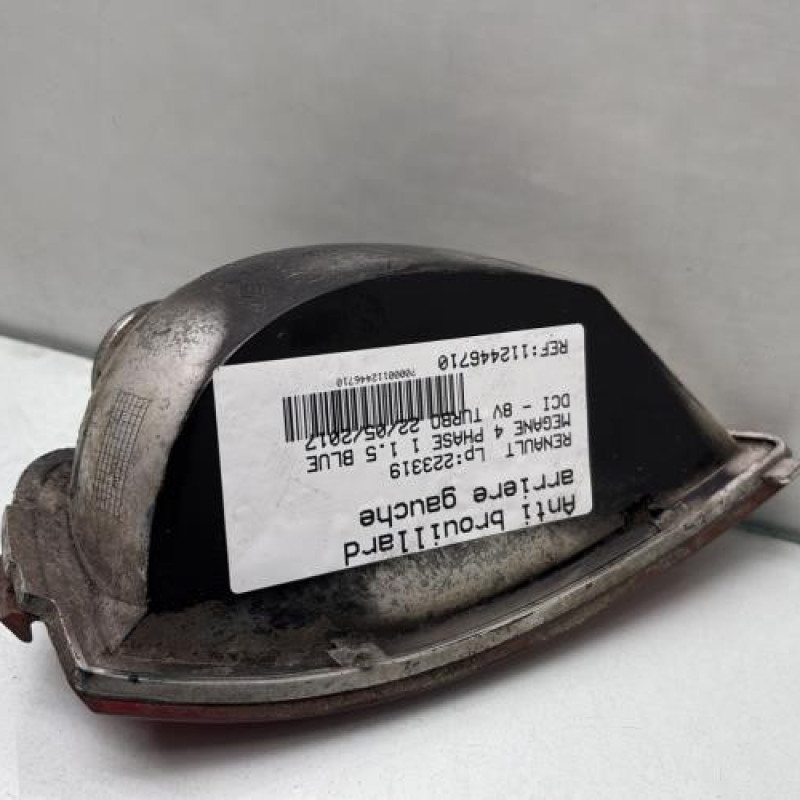 Anti brouillard arriere gauche RENAULT MEGANE 4 Photo n°3