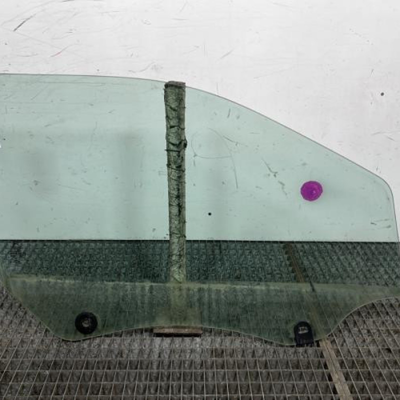 Vitre avant gauche CITROEN C4 CACTUS Photo n°4