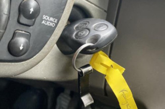 Vitre avant gauche RENAULT KANGOO 2