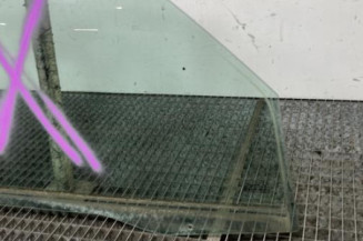 Vitre avant droit CITROEN BERLINGO 1