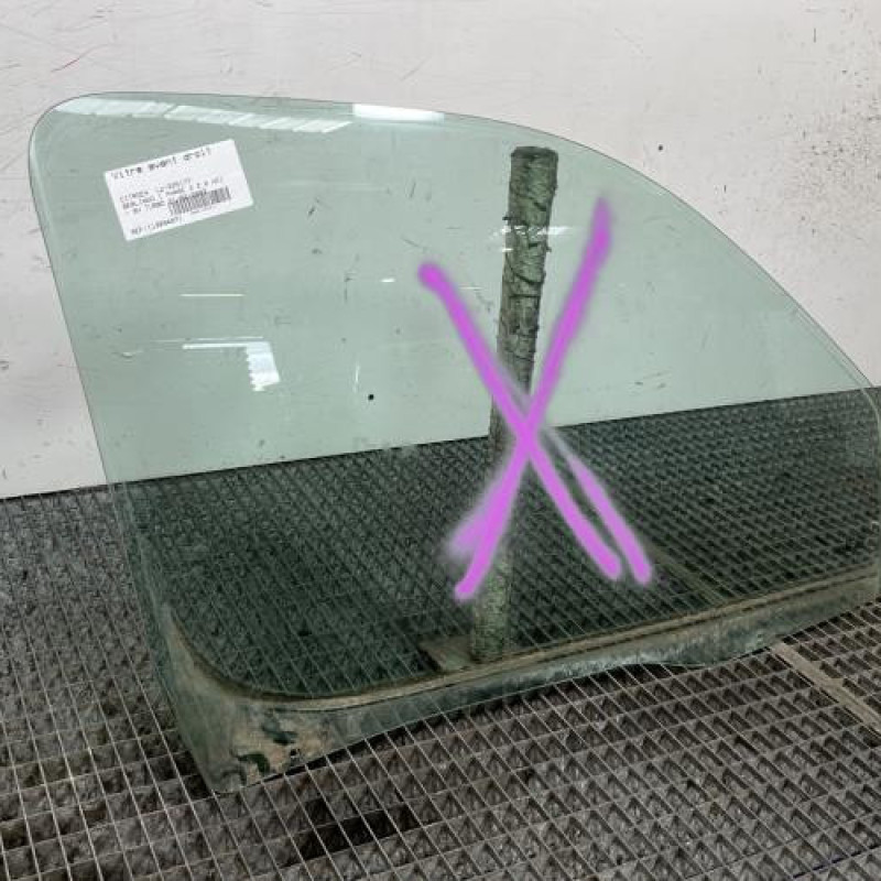 Vitre avant droit CITROEN BERLINGO 1 Photo n°3