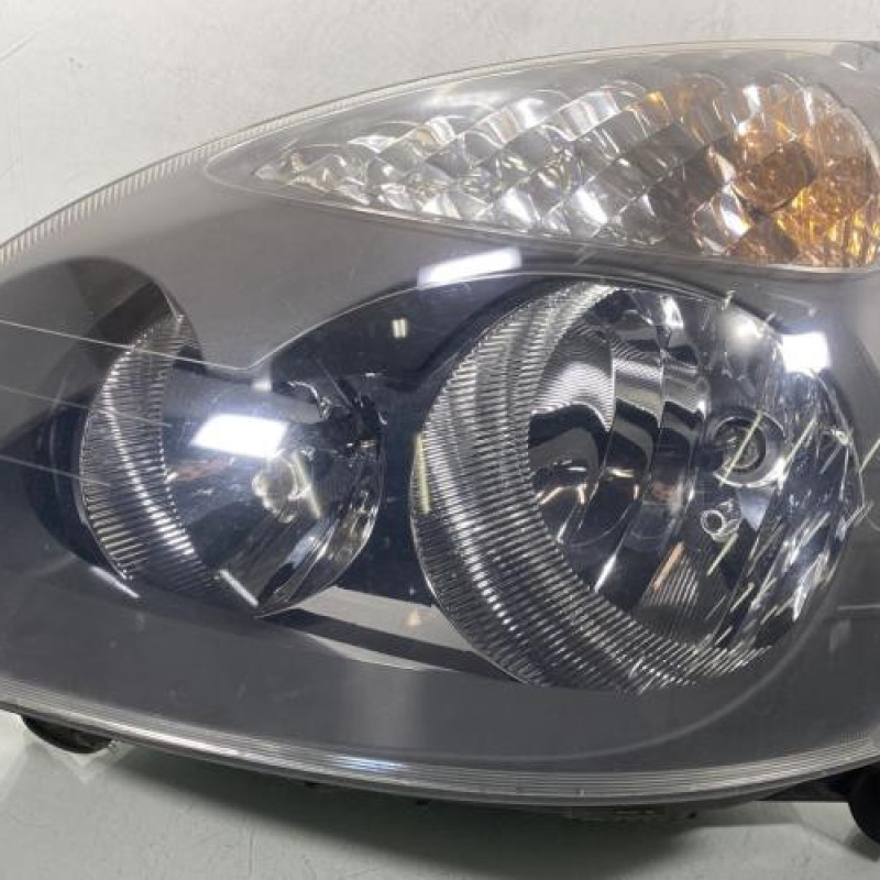 Optique avant principal gauche (feux)(phare) RENAULT CLIO 2 Photo n°1
