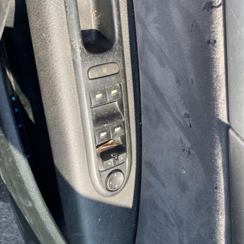 Optique avant principal gauche (feux)(phare) PEUGEOT 407 Photo n°14