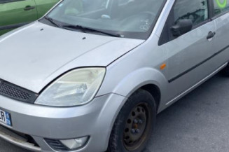 Aile avant droit FORD FIESTA 5