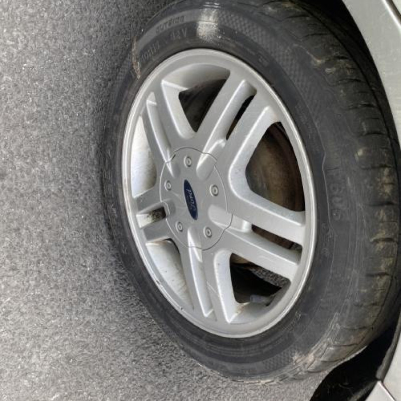 Aile avant droit FORD FIESTA 5 Photo n°18