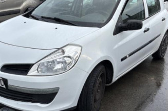 Aile avant droit RENAULT CLIO 3