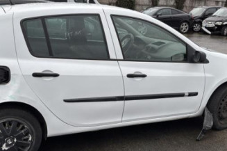 Aile avant droit RENAULT CLIO 3