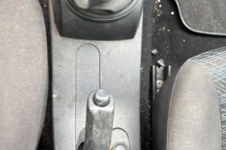 Aile avant droit RENAULT CLIO 3