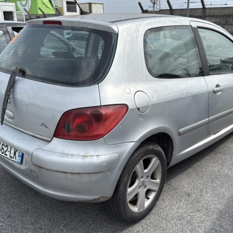 Aile avant droit PEUGEOT 307 Photo n°7