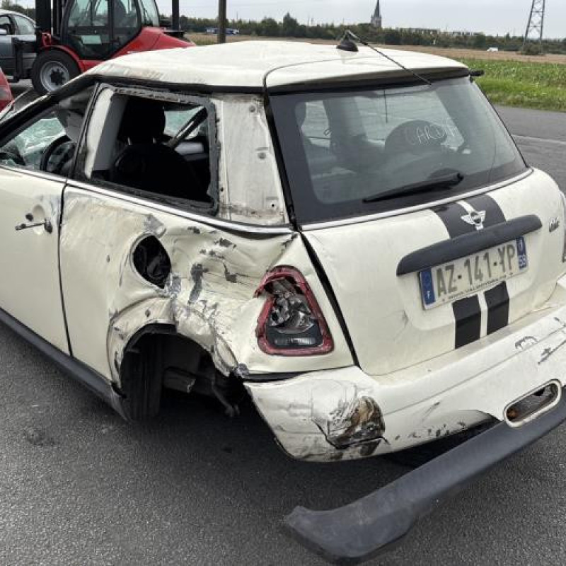 Aile avant gauche MINI MINI 2 R56 Photo n°8