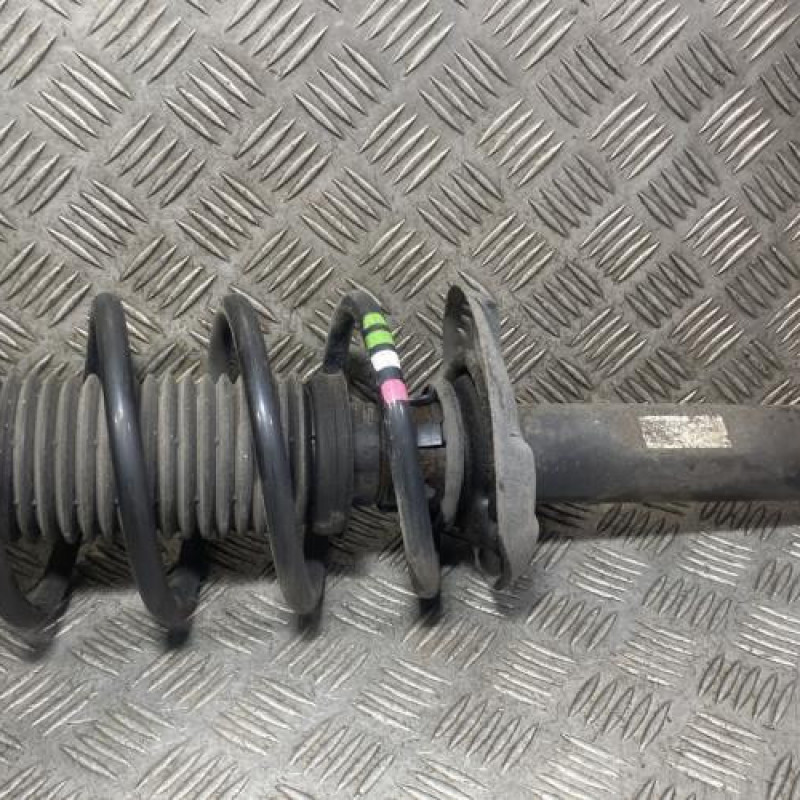 Amortisseur avant gauche VOLKSWAGEN GOLF 6 Photo n°1