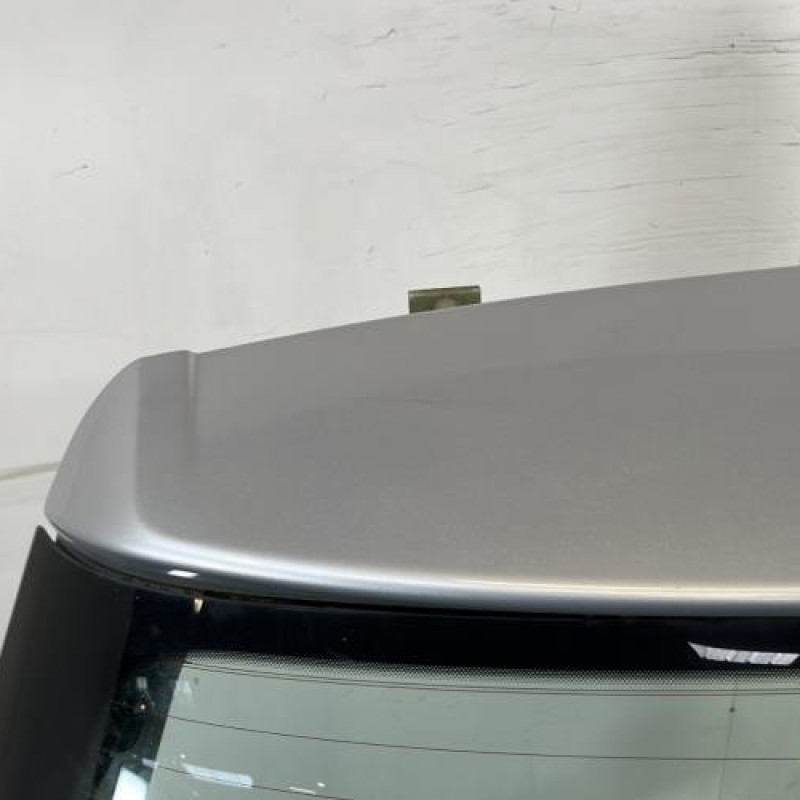 Malle/Hayon arriere VOLKSWAGEN GOLF PLUS Photo n°2