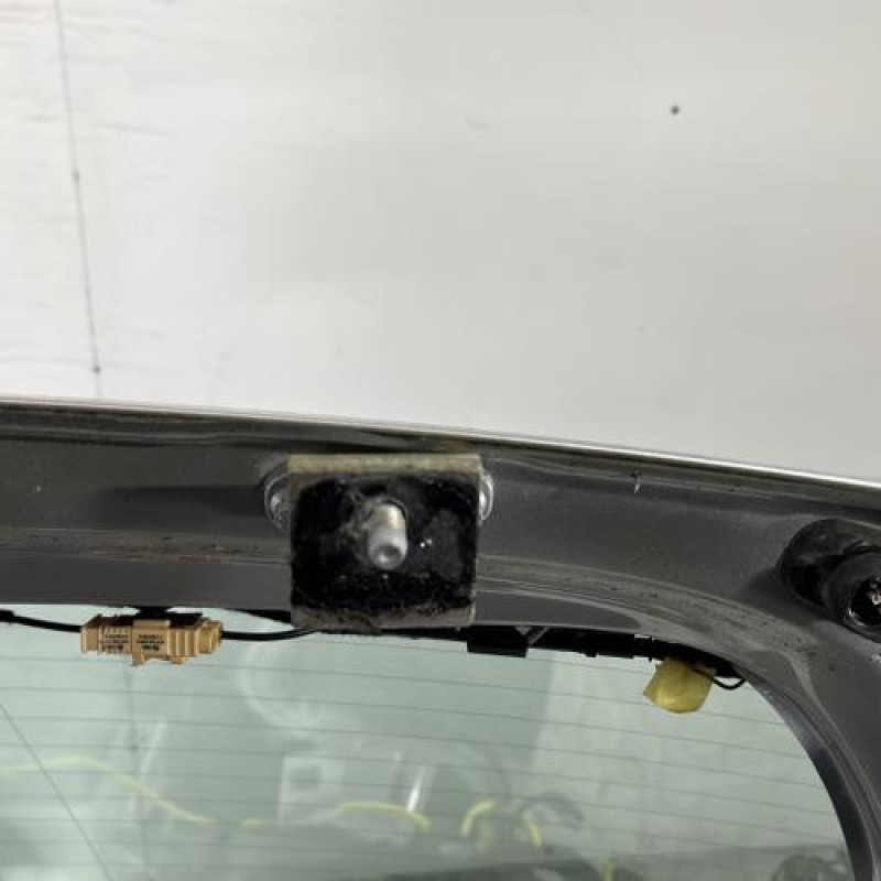Malle/Hayon arriere VOLKSWAGEN GOLF PLUS Photo n°7