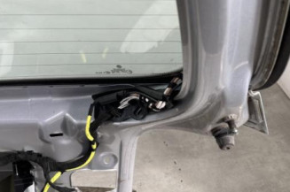 Malle/Hayon arriere VOLKSWAGEN GOLF PLUS