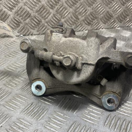 Etrier avant gauche (freinage) HYUNDAI I 20 2 Photo n°1