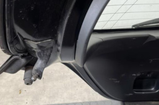 Malle/Hayon arriere PEUGEOT 308 1