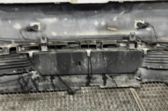 Pare choc arriere PEUGEOT 308 1