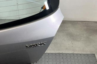 Malle/Hayon arriere TOYOTA YARIS 2